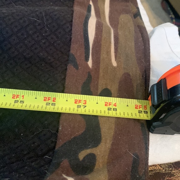 Hoodie camouflage and black. - Picture 7 of 10